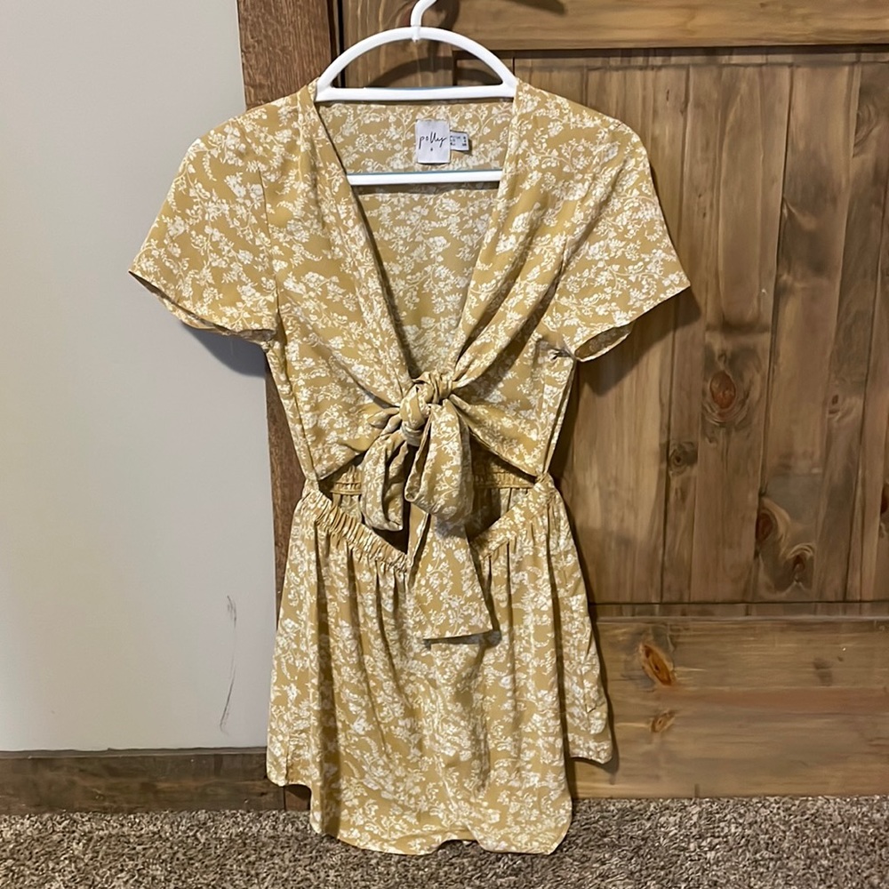 Princess Polly Tie Front Romper